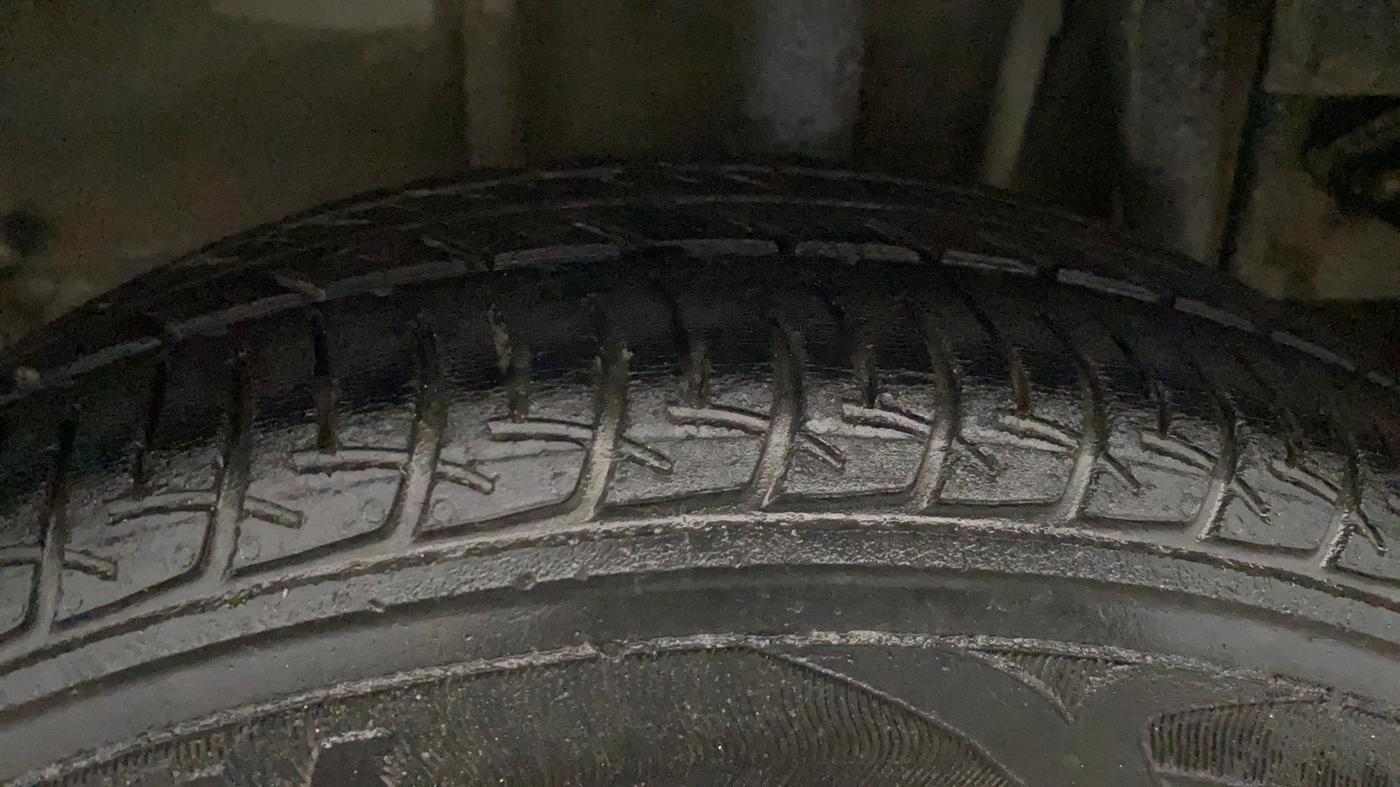 2021 Tata Tiago XT (O) PETROL, Petrol, Manual, 40,163 km, Left Rear Tyre Tread