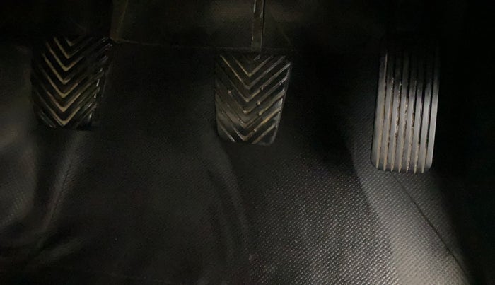 2020 Hyundai Verna S 1.5 PETROL MT, Petrol, Manual, 54,779 km, Pedals