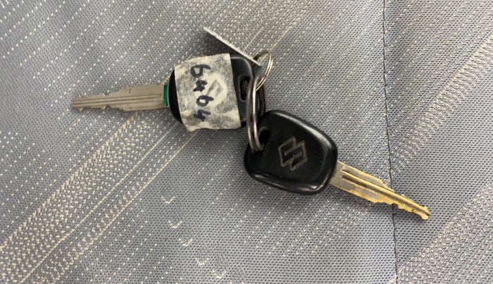 2014 Maruti Alto K10 VXI, Petrol, Manual, 64,768 km, Key Close Up