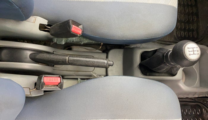 2014 Maruti Alto K10 VXI, Petrol, Manual, 64,768 km, Gear Lever