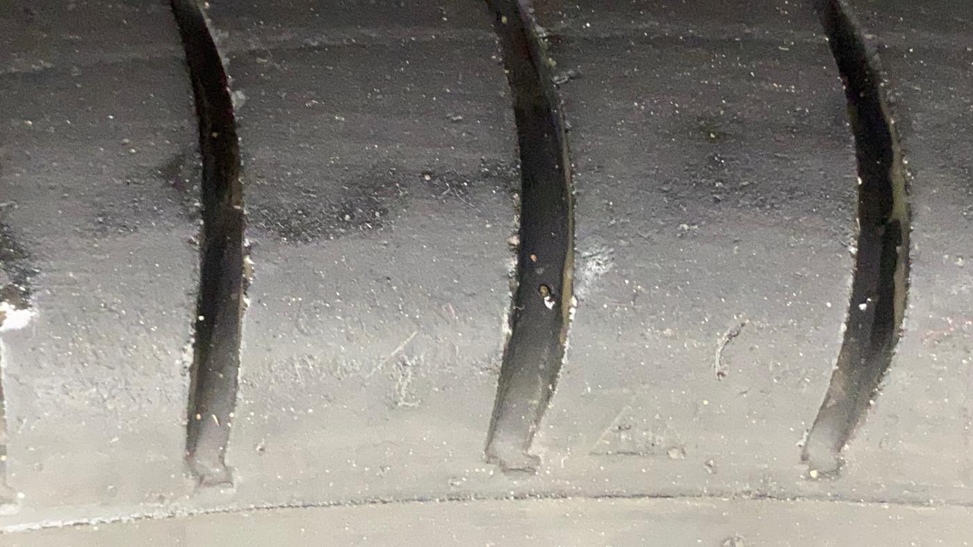 2014 Maruti Alto K10 VXI, Petrol, Manual, 64,768 km, Left Front Tyre Tread