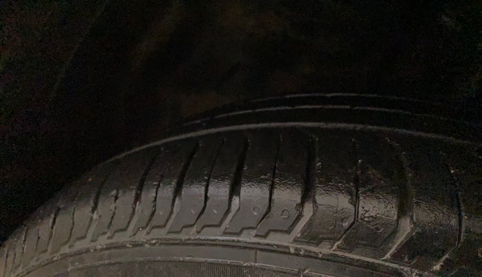 2022 Tata PUNCH PURE MT, Petrol, Manual, 56,933 km, Left Front Tyre Tread