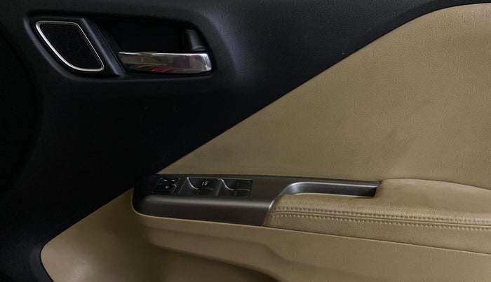 2019 Honda City 1.5L I-VTEC ZX, Petrol, Manual, 46,097 km, Driver Side Door Panels Control