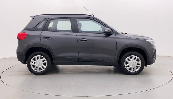 2022 Maruti Vitara Brezza VXI, Petrol, Manual, 4,178 km, Right Side View