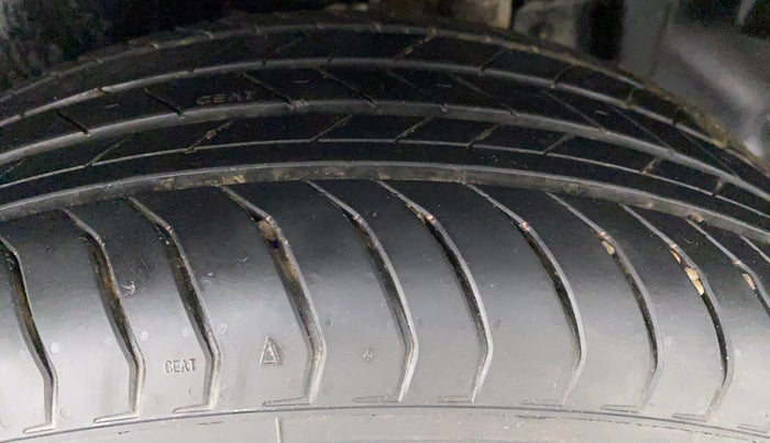 2022 Maruti Vitara Brezza VXI, Petrol, Manual, 4,178 km, Left Rear Tyre Tread