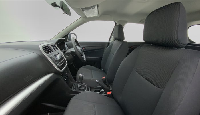 2022 Maruti Vitara Brezza VXI, Petrol, Manual, 4,178 km, Right Side Front Door Cabin