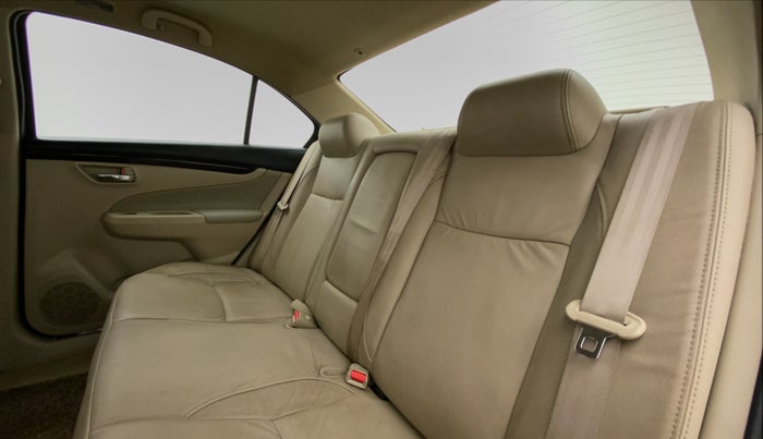 2018 Maruti Ciaz ALPHA 1.4 VVT, Petrol, Manual, 15,550 km, Right Side Rear Door Cabin