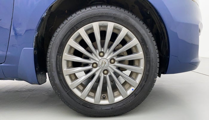 2018 Maruti Ciaz ALPHA 1.4 VVT, Petrol, Manual, 15,550 km, Right Front Wheel