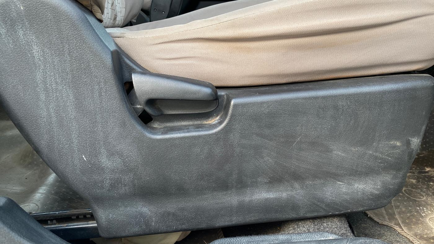 2013 Maruti Wagon R 1.0 VXI, Petrol, Manual, 54,551 km, Driver Side Adjustment Panel
