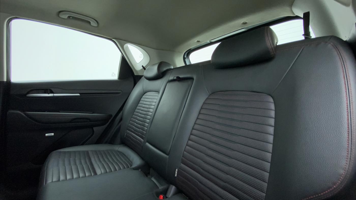 2020 KIA SONET GTX PLUS 1.0 IMT, Petrol, Manual, 31,724 km, Right Side Rear Door Cabin