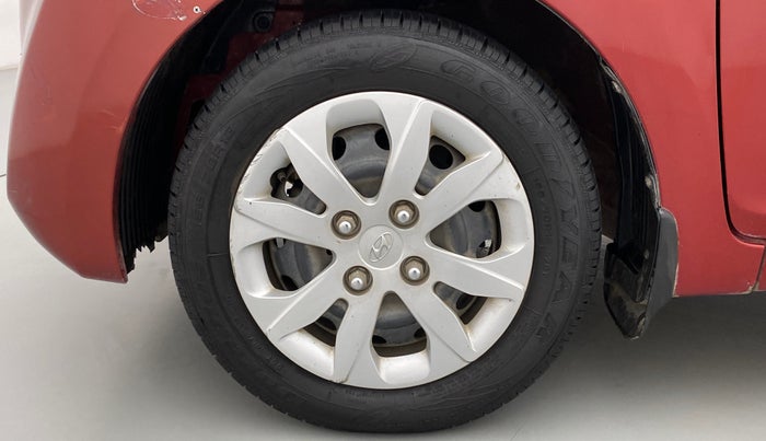 2014 Hyundai Eon SPORTZ, Petrol, Manual, 73,879 km, Left Front Wheel