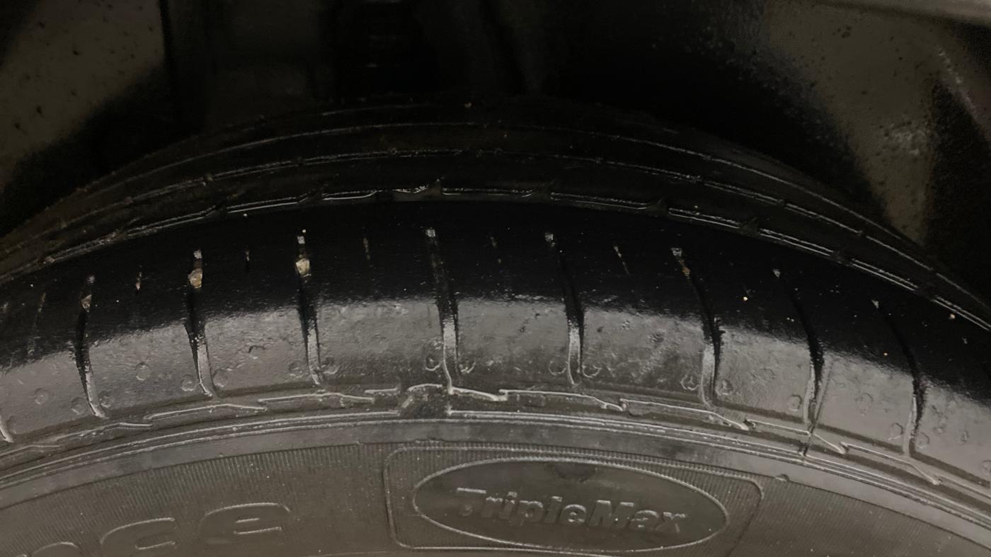 2021 KIA SELTOS HTX IVT 1.5 PETROL, Petrol, Automatic, 70,627 km, Right Rear Tyre Tread
