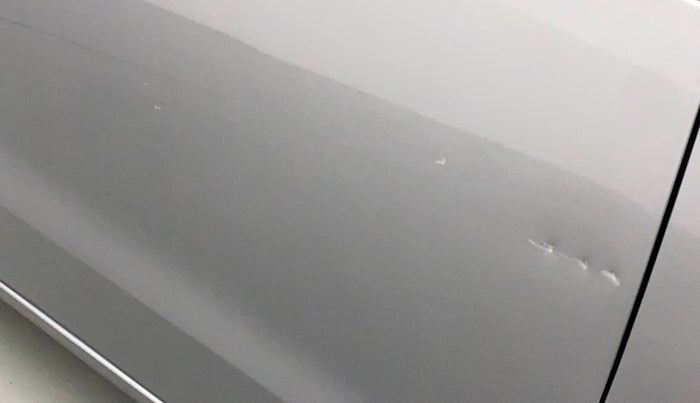 2012 Maruti Wagon R 1.0 LXI, Petrol, Manual, 55,590 km, Driver-side door - Minor scratches