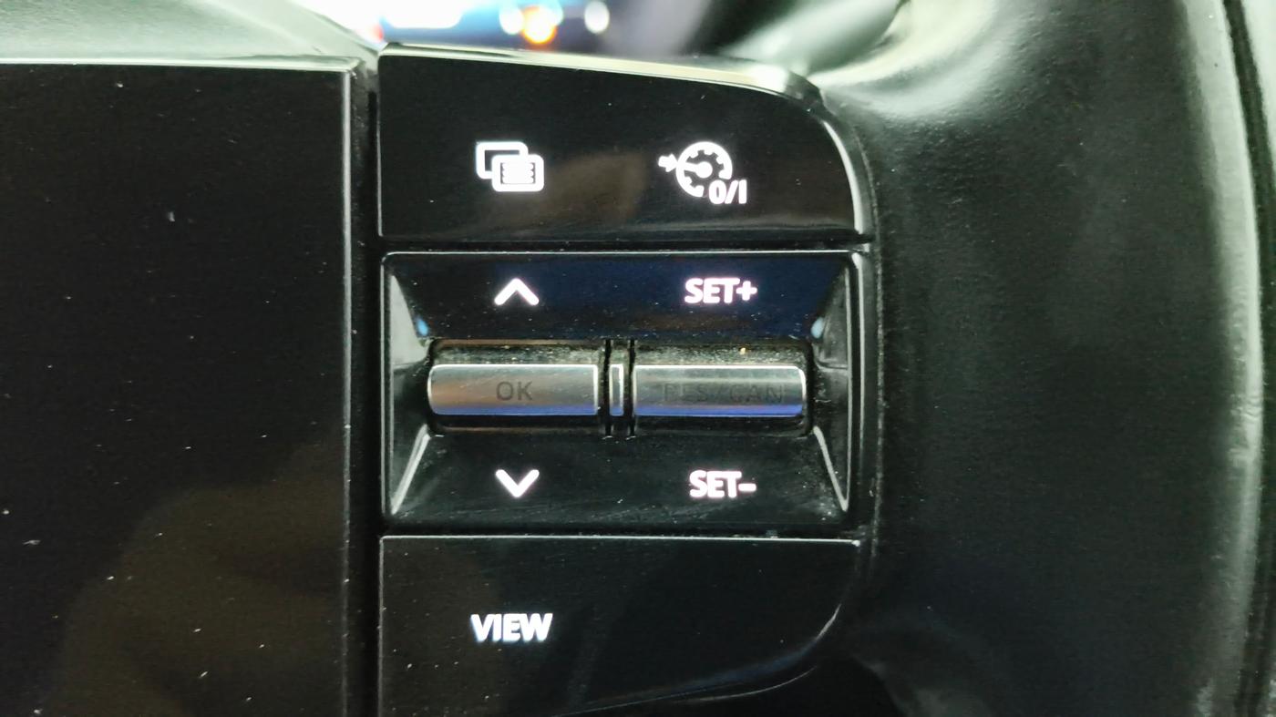 2023 Tata NEXON FEARLESS + SUNROOF DCA DUAL TONE 1.2 PETROL, Petrol, Automatic, 33,293 km, Adaptive Cruise Control