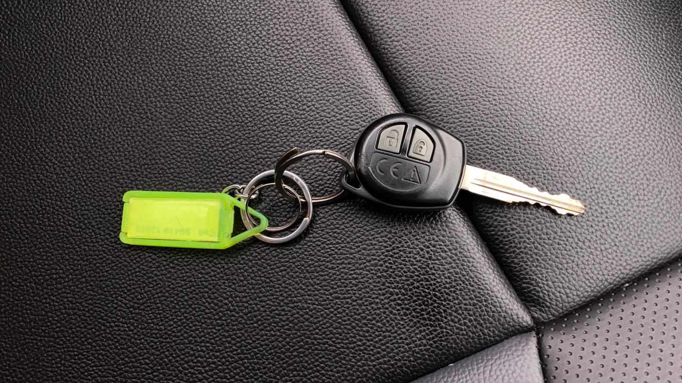 2023 Maruti Alto K10 VXI PLUS AMT, Petrol, Automatic, 10,698 km, Key Close Up