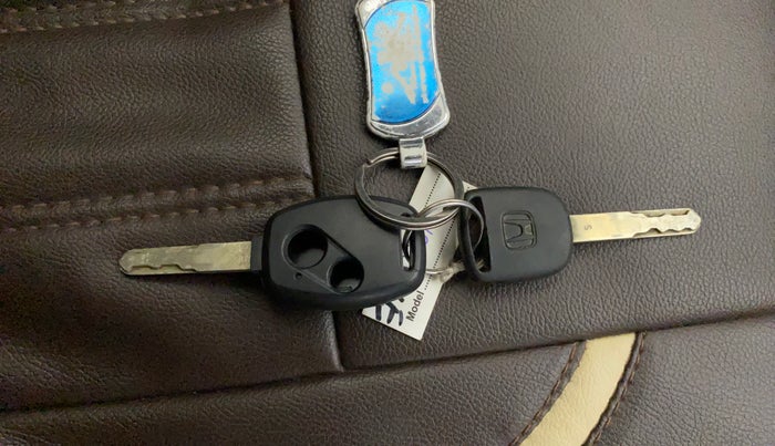 2017 Honda BR-V 1.5L I-VTEC S, Petrol, Manual, 61,628 km, Key Close Up