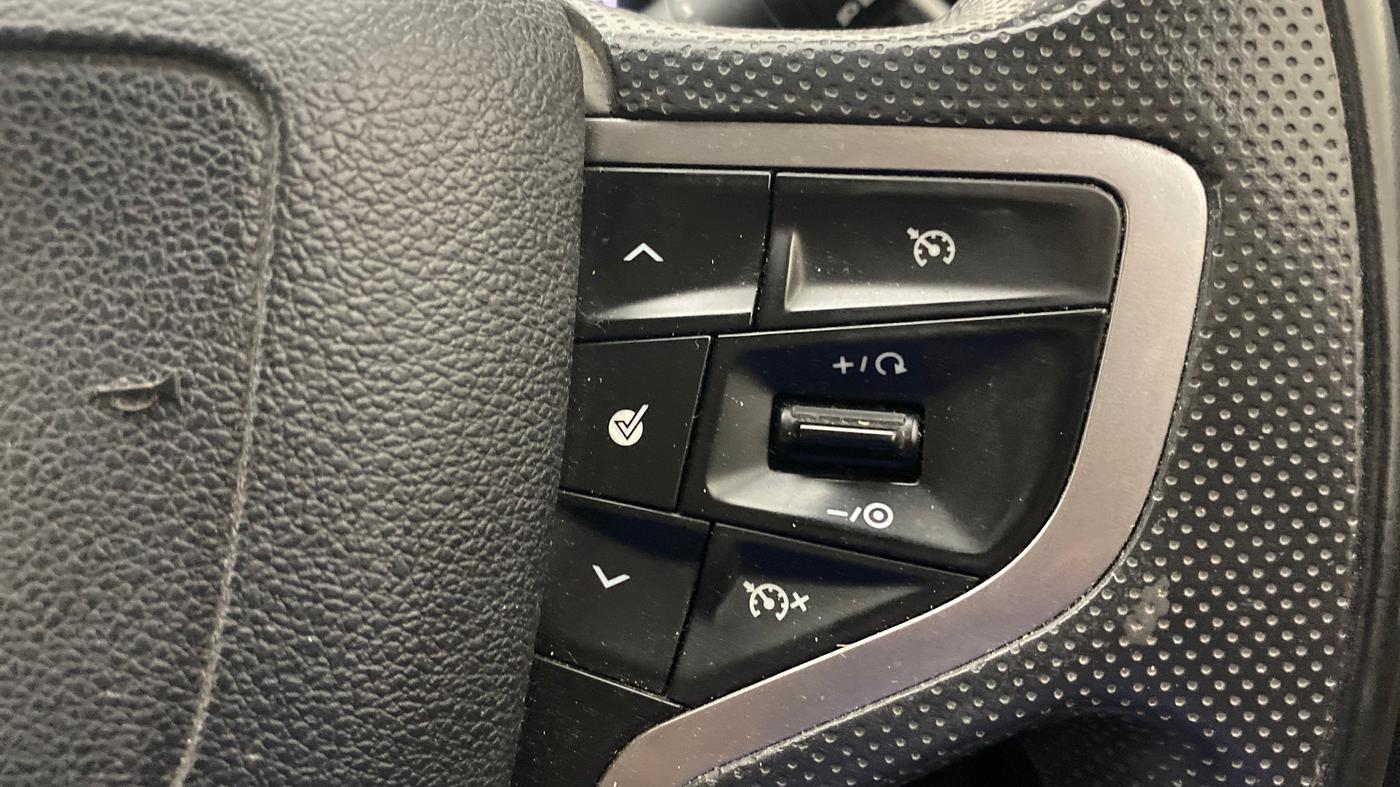2019 Tata Harrier XZ 2.0L, Diesel, Manual, 1,14,406 km, Adaptive Cruise Control