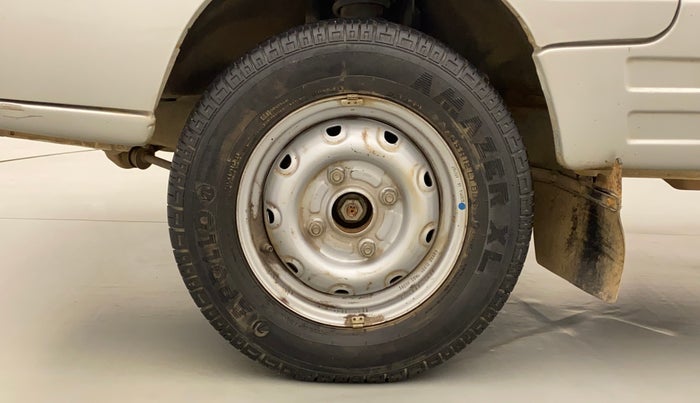 2016 Maruti OMNI E 8 STR, Petrol, Manual, 32,678 km, Left Front Wheel