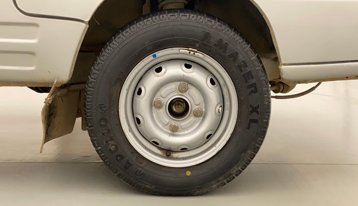 2016 Maruti OMNI E 8 STR, Petrol, Manual, 32,678 km, Right Front Wheel