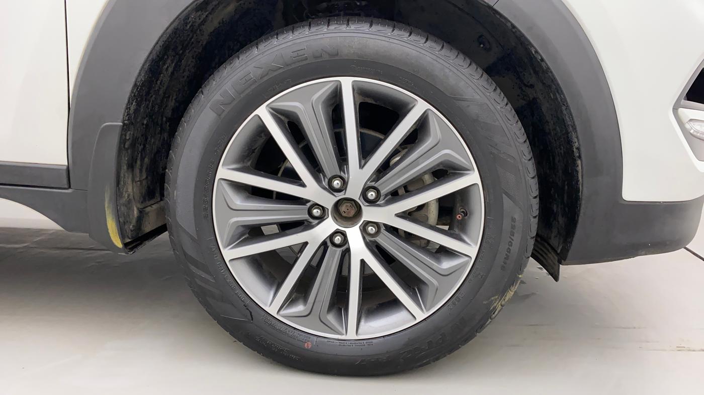 2018 Hyundai Tucson GLS 4WD AT DIESEL, Diesel, Automatic, 25,995 km, Right Front Wheel