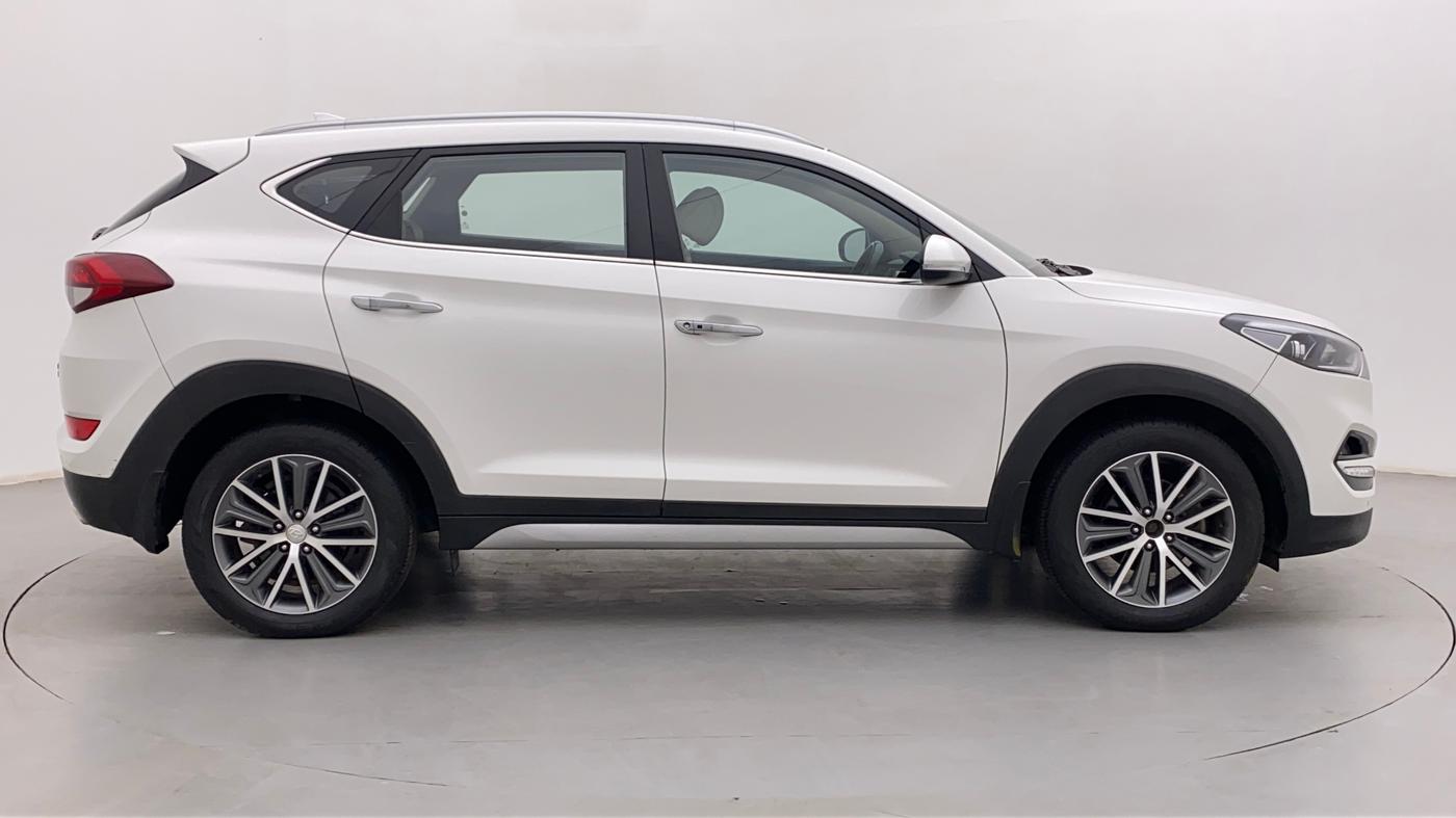 2018 Hyundai Tucson GLS 4WD AT DIESEL, Diesel, Automatic, 25,995 km, Right Side View