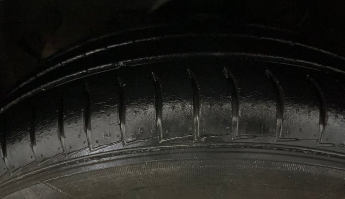 2018 Hyundai NEW SANTRO SPORTZ MT, Petrol, Manual, 33,551 km, Left Front Tyre Tread