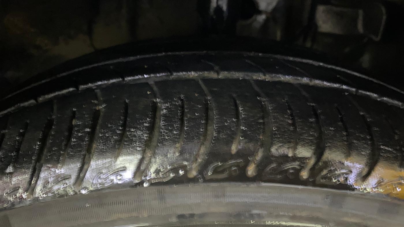 2023 Tata Tiago XT PETROL, Petrol, Manual, 15,665 km, Right Front Tyre Tread