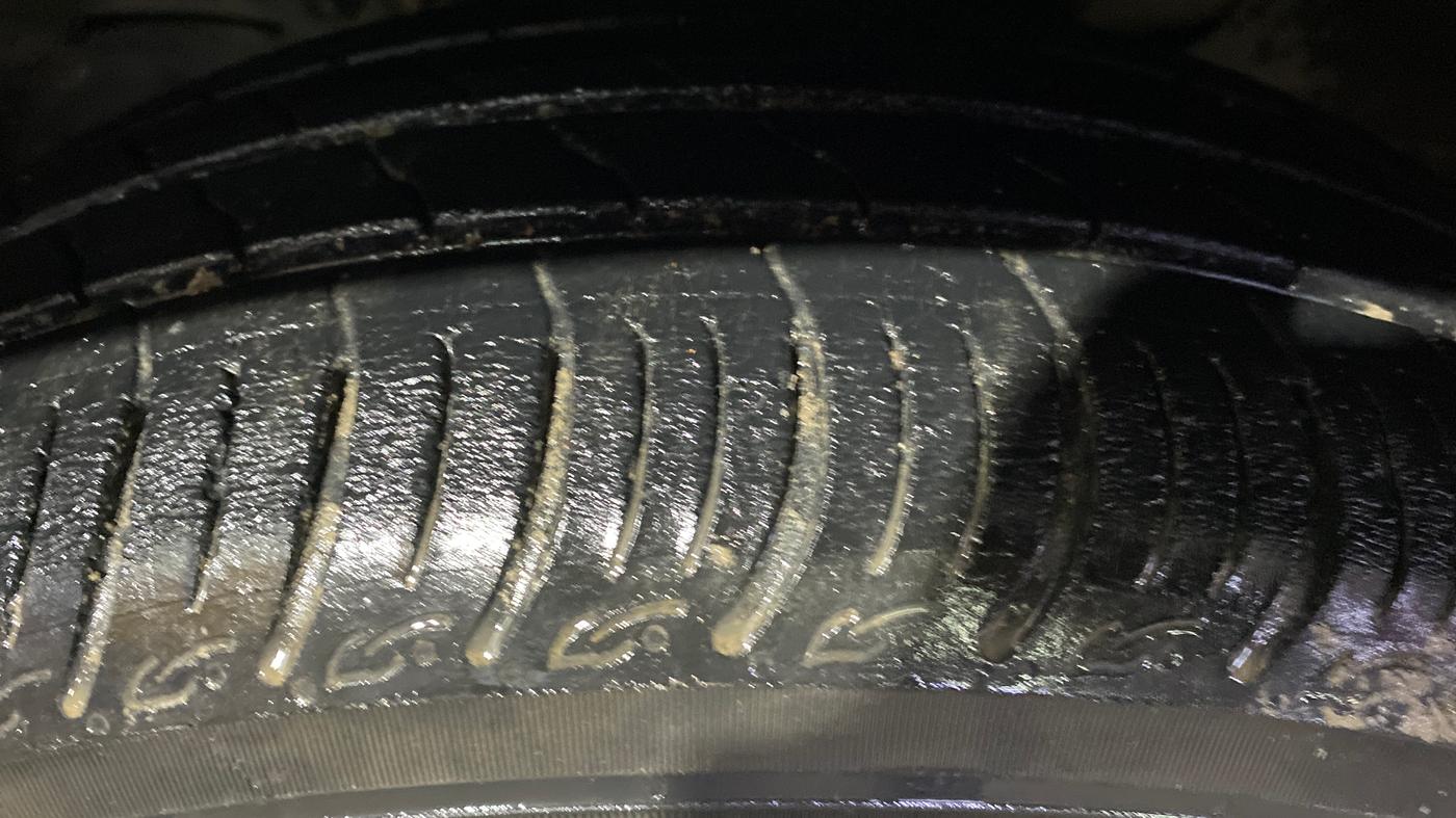 2023 Tata Tiago XT PETROL, Petrol, Manual, 15,665 km, Left Front Tyre Tread