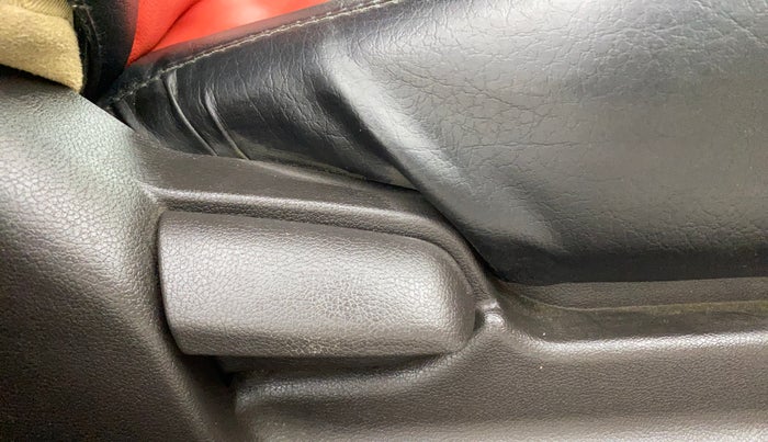 2015 Hyundai Verna FLUIDIC 4S 1.6 VTVT S, Petrol, Manual, 38,304 km, Driver Side Adjustment Panel