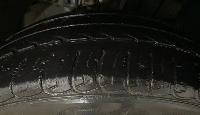 2018 Tata TIGOR XZA PETROL, Petrol, Automatic, 29,322 km, Left Front Tyre Tread