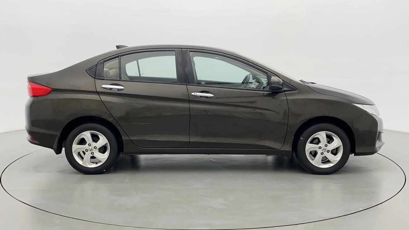 2017 Honda City V MT PETROL, Petrol, Manual, 19,038 km, Right Side View