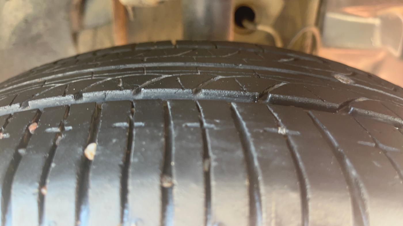 2022 Tata Tiago XZ PLUS PETROL, Petrol, Manual, 30,928 km, Right Front Tyre Tread