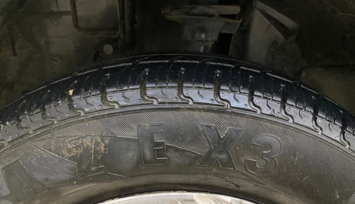 2017 Renault Kwid CLIMBER 1.0, Petrol, Manual, 79,488 km, Left Front Tyre Tread