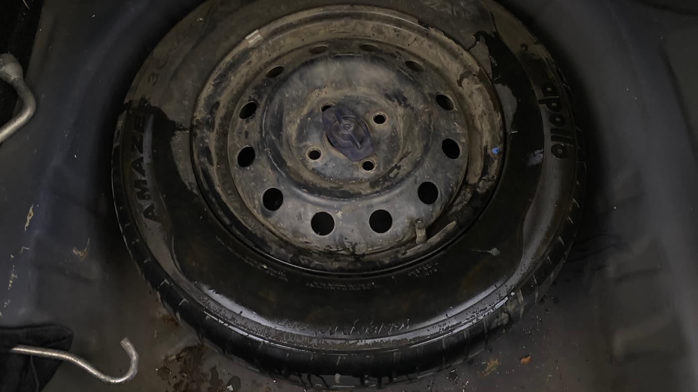 2018 Maruti Dzire VXI, Petrol, Manual, 40,470 km, Spare Tyre