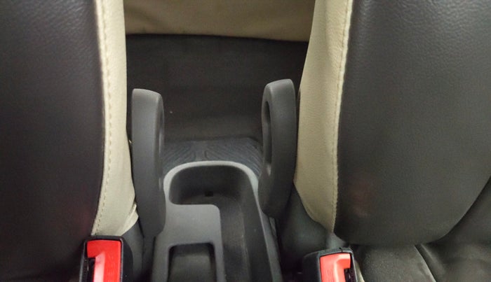 2016 Hyundai i10 MAGNA 1.1, Petrol, Manual, 40,772 km, Driver Side Adjustment Panel