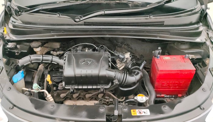 2016 Hyundai i10 MAGNA 1.1, Petrol, Manual, 40,772 km, Engine View