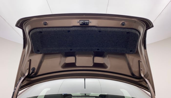 2019 Volkswagen Vento COMFORTLINE 1.6, Petrol, Manual, 40,423 km, Boot Door Open