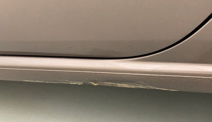 2019 Volkswagen Vento COMFORTLINE 1.6, Petrol, Manual, 40,423 km, Left running board - Slightly dented