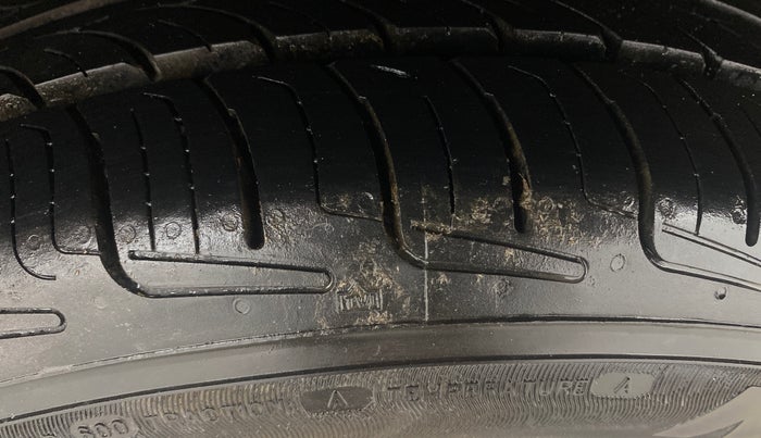 2014 Honda Amaze 1.2L I-VTEC VX, Petrol, Manual, 88,416 km, Left Rear Tyre Tread