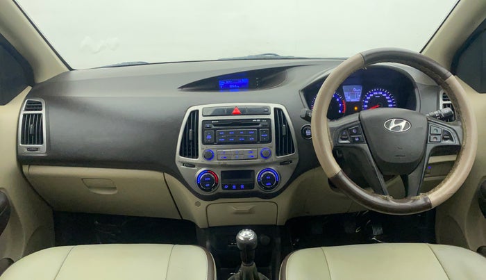 2013 Hyundai i20 ASTA 1.2, Petrol, Manual, 63,998 km, Dashboard