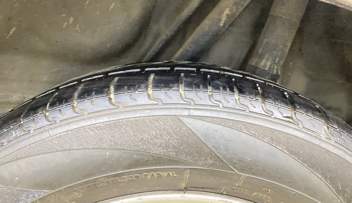 2014 Honda Mobilio 1.5L I-VTEC V, Petrol, Manual, 64,140 km, Left Rear Tyre Tread