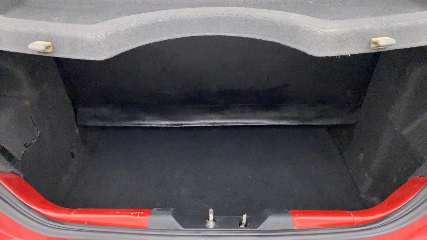 2016 Tata Tiago XZ PETROL, Petrol, Manual, 36,448 km, Boot Inside