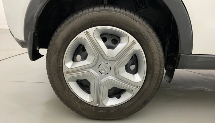 2021 Tata NEXON XZ PETROL, Petrol, Manual, 3,723 km, Right Rear Wheel