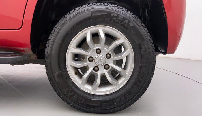2016 Mahindra TUV300 T8, Diesel, Manual, 99,908 km, Left Rear Wheel