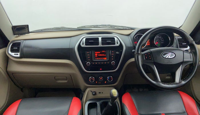 2016 Mahindra TUV300 T8, Diesel, Manual, 99,908 km, Dashboard