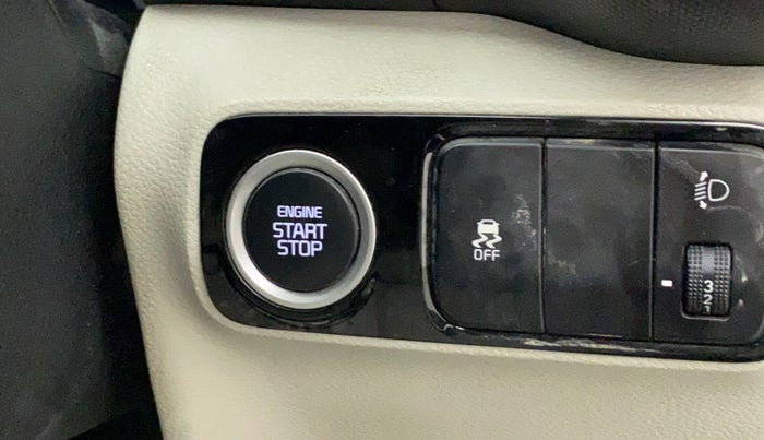 2022 KIA SONET HTX 1.0 IMT, Petrol, Manual, 9,526 km, Keyless Start/ Stop Button