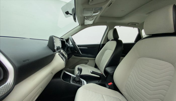 2022 KIA SONET HTX 1.0 IMT, Petrol, Manual, 9,526 km, Right Side Front Door Cabin