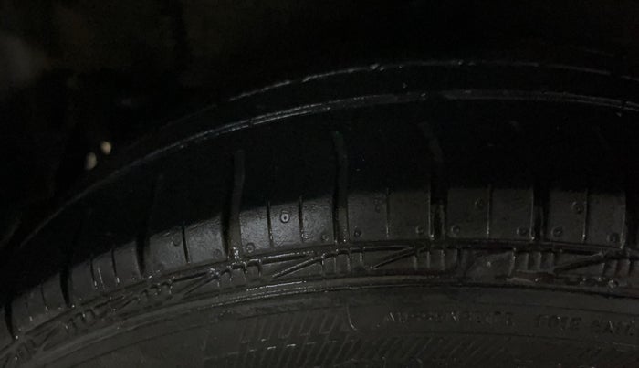 2019 Maruti Celerio VXI CNG, CNG, Manual, 54,408 km, Right Rear Tyre Tread