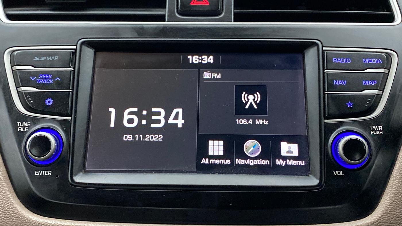 2019 Hyundai Elite i20 1.2  ASTA (O) CVT, Petrol, Automatic, 60,129 km, Infotainment System