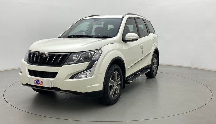 2016 Mahindra XUV500 W6, Diesel, Manual, 71,910 km, Left Front Diagonal